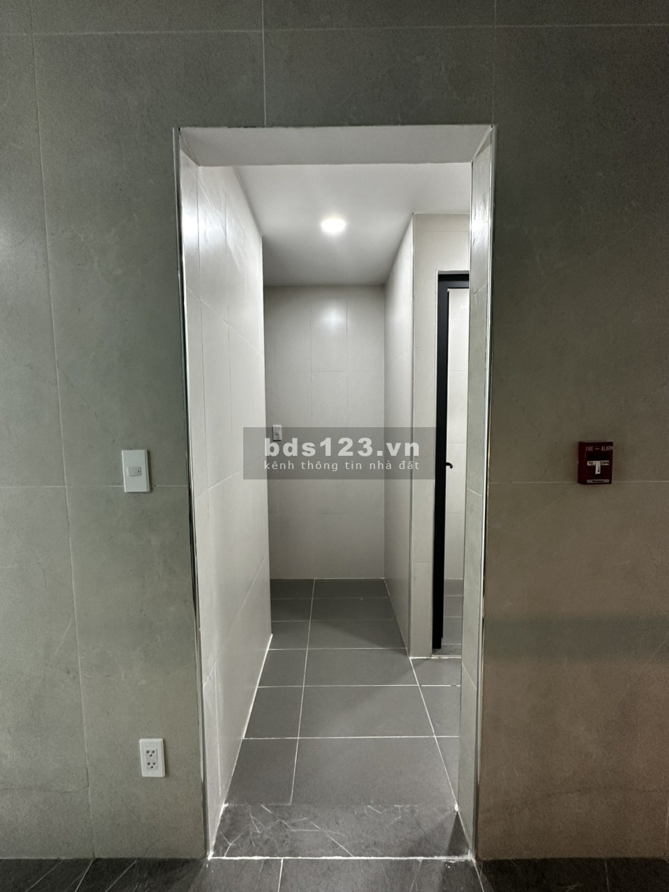 Cho thuê văn phòng làm việc tại quận Tân Bình, đường Phổ Quang gần sân bay Tân Sơn Nhất.