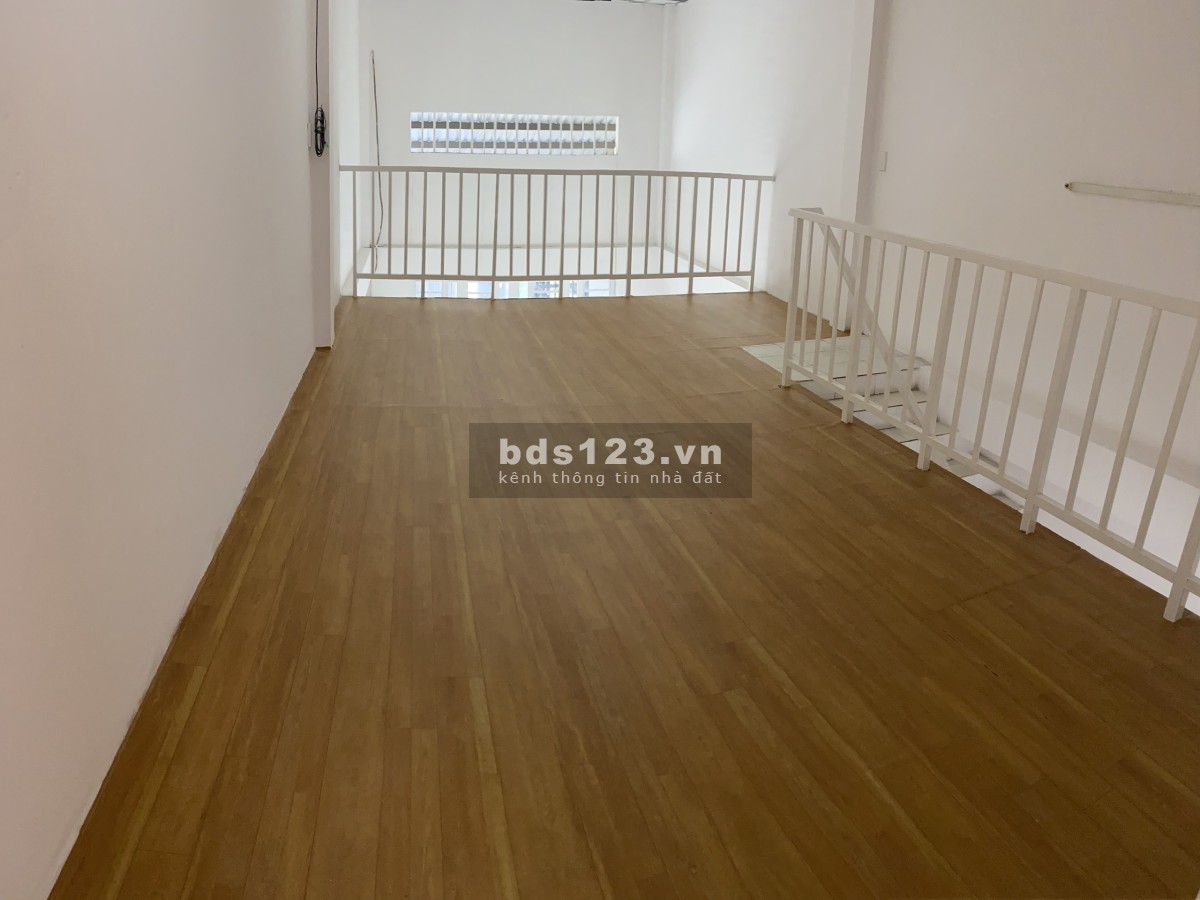 Cho thuê nhà nguyên căn HXH , cách mt đường số 8 20m , phường 11, Gò Vấp
