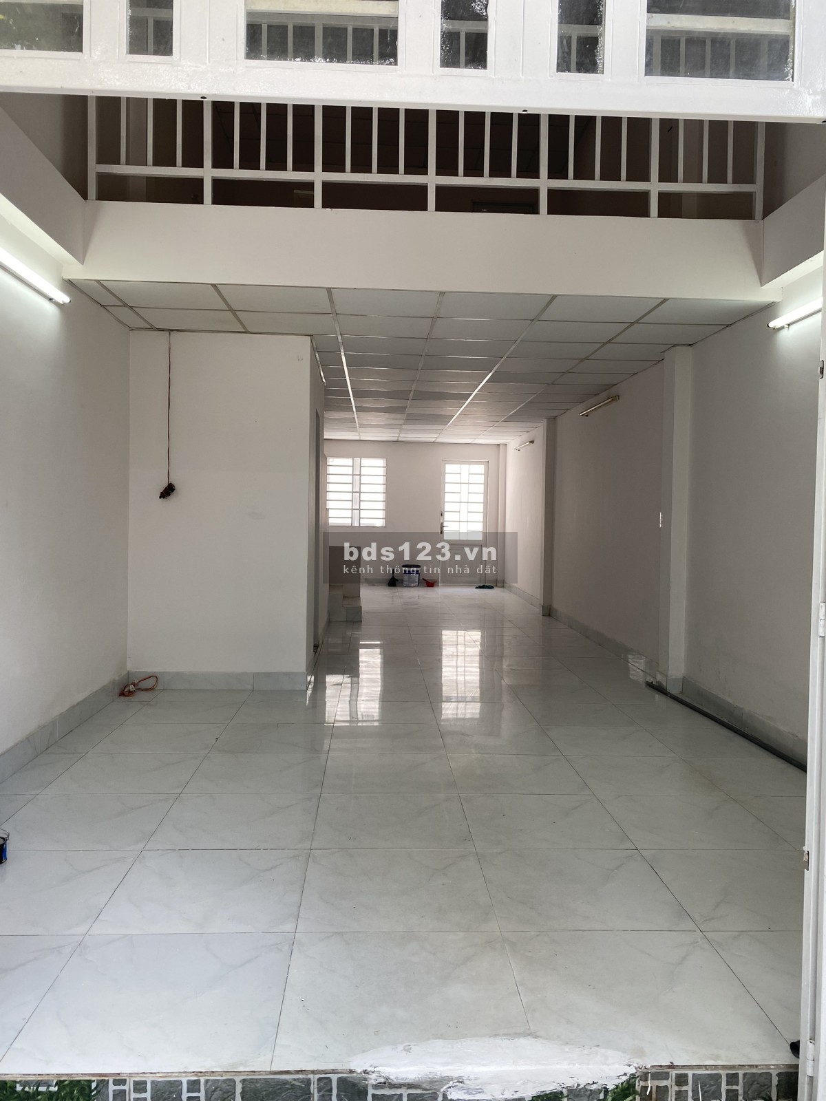 Cho thuê nhà nguyên căn HXH , cách mt đường số 8 20m , phường 11, Gò Vấp