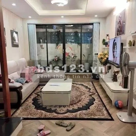 Bán nhà đẹp Hồ Tùng Mậu, lô góc 20m ra ô tô