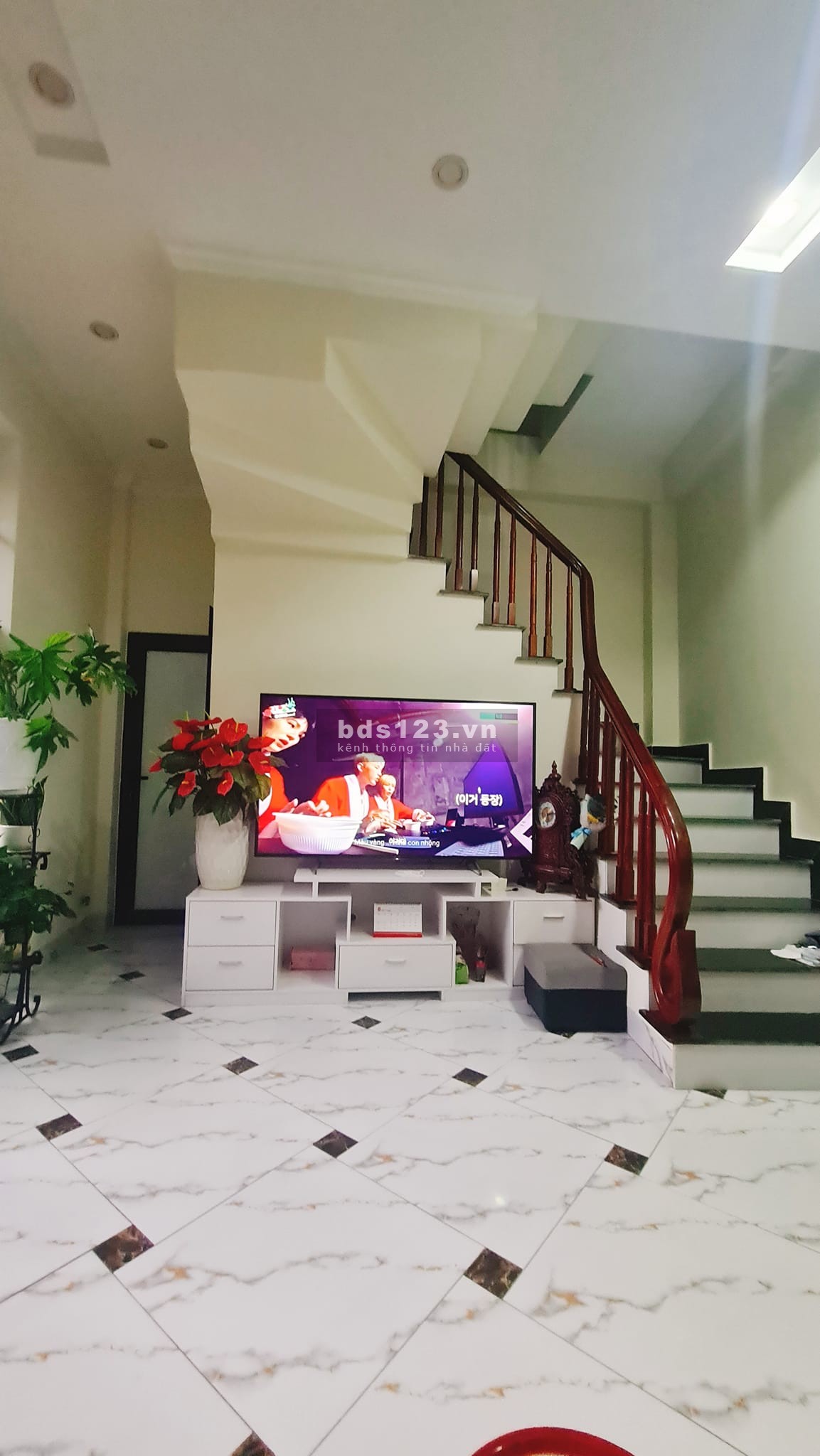 Bán nhà Chiến Thắng - HĐ - Ngõ Nông - Mặt tiền 5,9m - Nhà 5 tầng như mới - TT. Hà Đông - 4,x tỷ