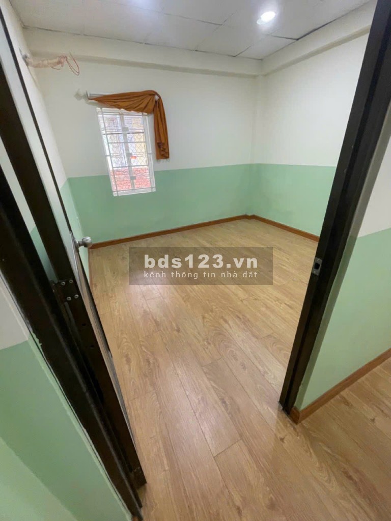 Bán nhà đẹp căn góc ở đường Bông Sao P5 Q8