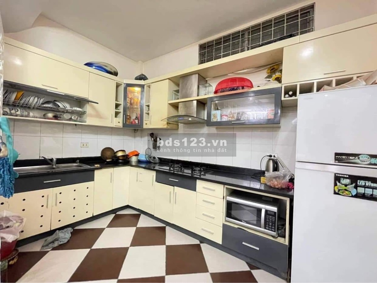 Bán nhà Khương Đình, Thanh Xuân – Nhà phân lô gần ngã tư Sở – 4 tầng mặt tiền 4M – 36M2 chỉ 4 tỉ