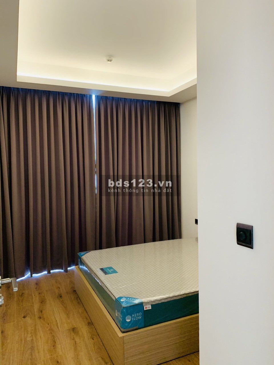 Giá tụt sàn: Bán gấp 2PN Sarina giá chỉ 9tỷ1 bao thuế phí