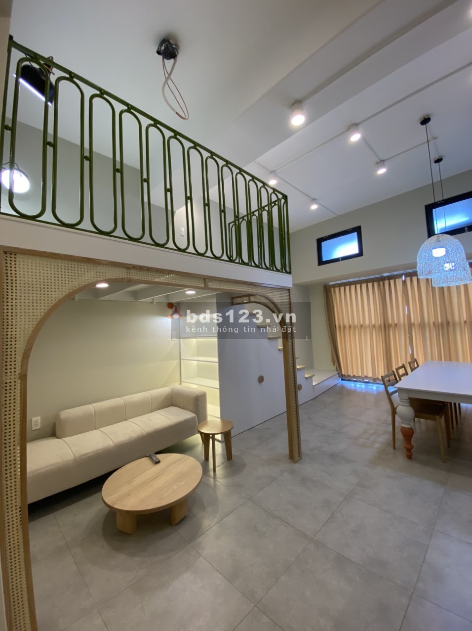Cho thuê căn studio full nội thất The Sun Avenue