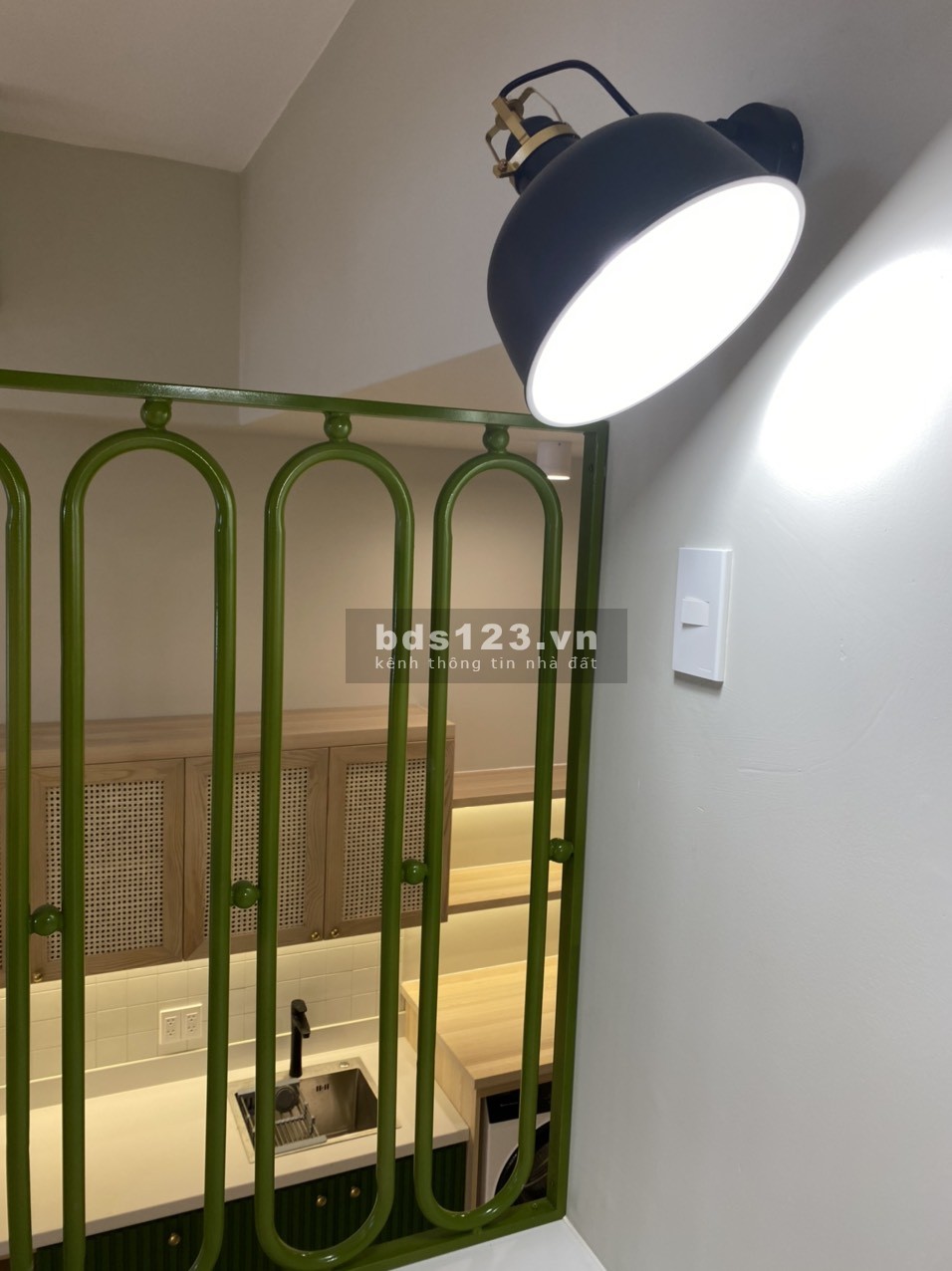 Cho thuê căn studio full nội thất The Sun Avenue