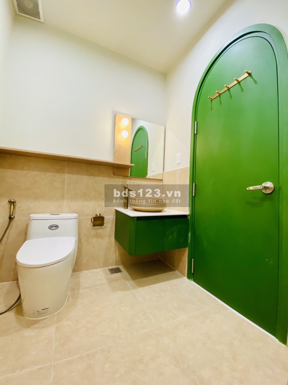Cho thuê căn studio full nội thất The Sun Avenue