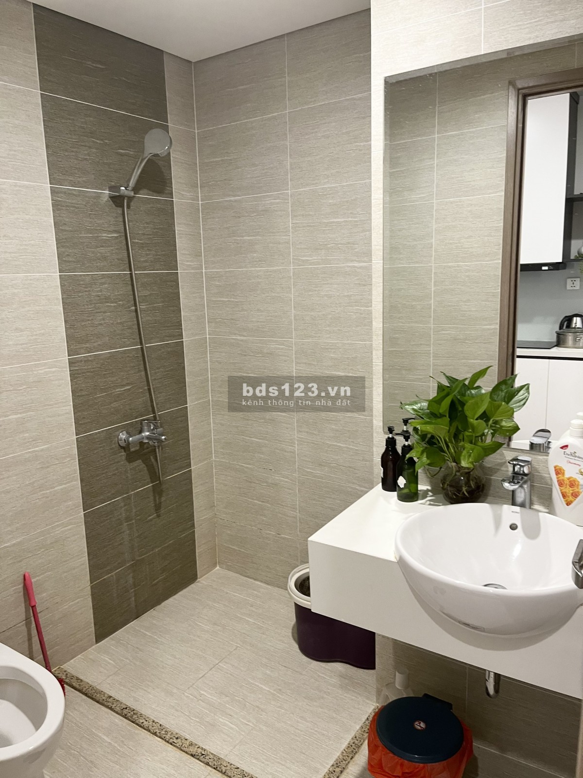 Cho thuê căn hộ Studio full nội thất 7tr/th Vinhomes Smart City