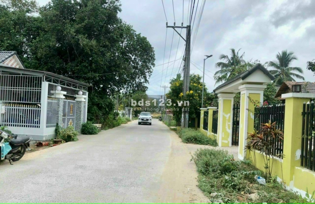 Bán lô góc 2 MT khu dân cư TP.Phú Quốc giá đầu tư!!!