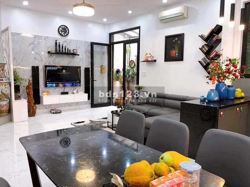 Bán nhà Mỹ Đình cách oto 10m, dt 38m2 mặt tiền 3,7m giá nhỉnh 4 tỷ