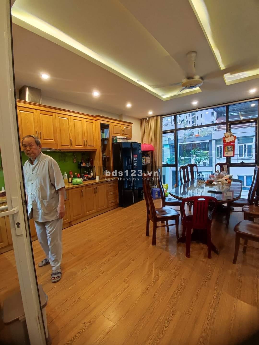 Bán nhà lk khu đô thị mới Văn Khê, dt 73m2, 5t, mt 5m, giá 14,9 tỷ