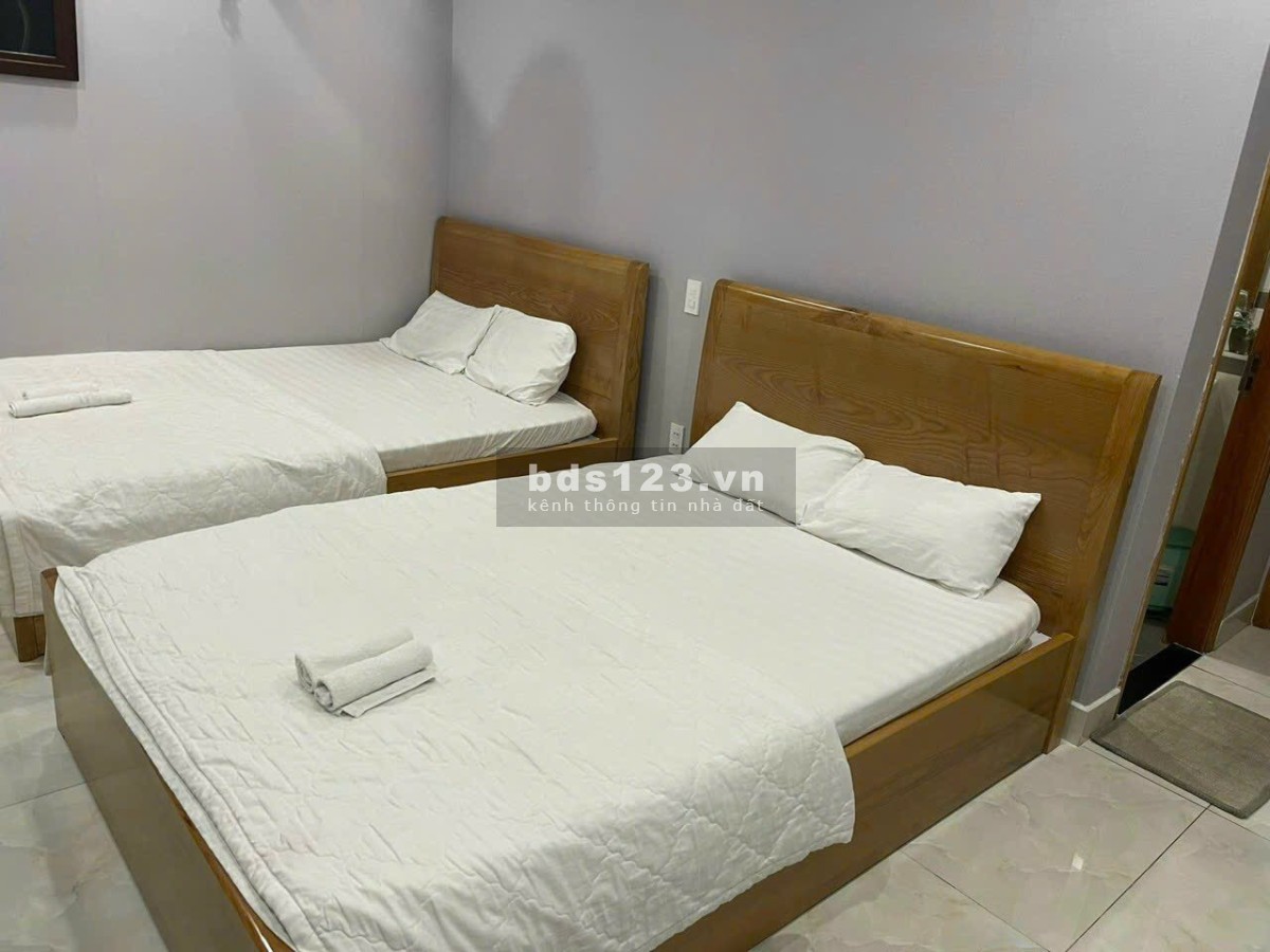 Cần bán khách sạn đường Nguyễn An Ninh, tp Vũng Tàu