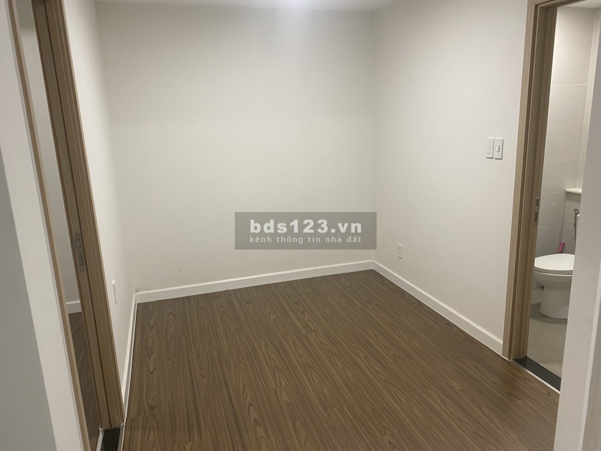 Cho thuê căn hộ Safira Khang Điền, 50m2 1+1PN - 1WC, nội thất cơ bản, giá chỉ 6tr5/tháng,