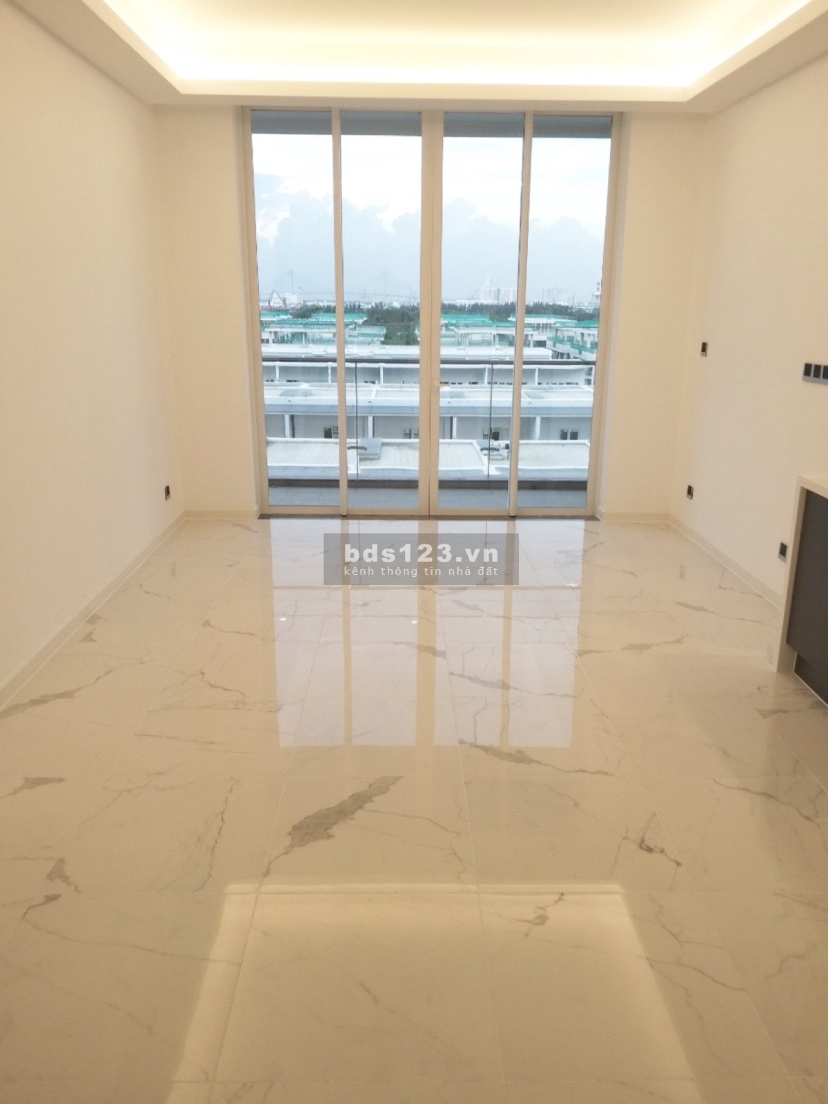 Bán căn hộ Sarina 3PN, DT khủng 127m², giá 15 tỷ view thoáng gió