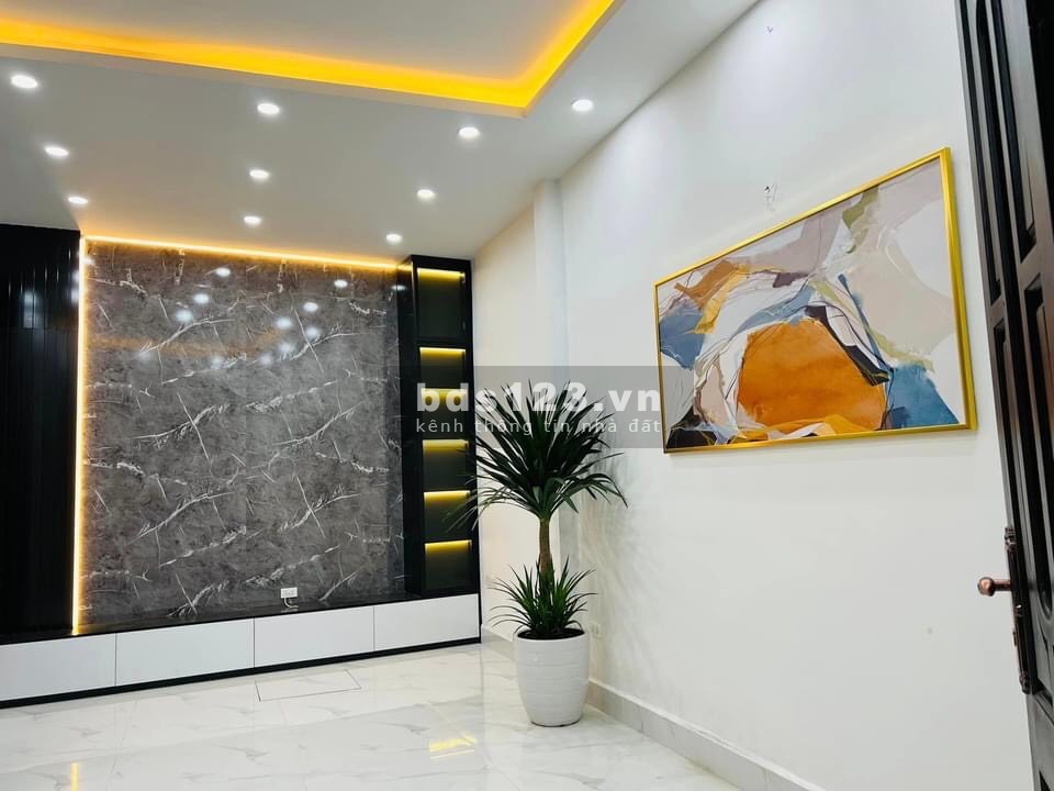 Bán nhà Trần Đăng Ninh, 3 tầng, 40M2, giá 3,2 tỷ