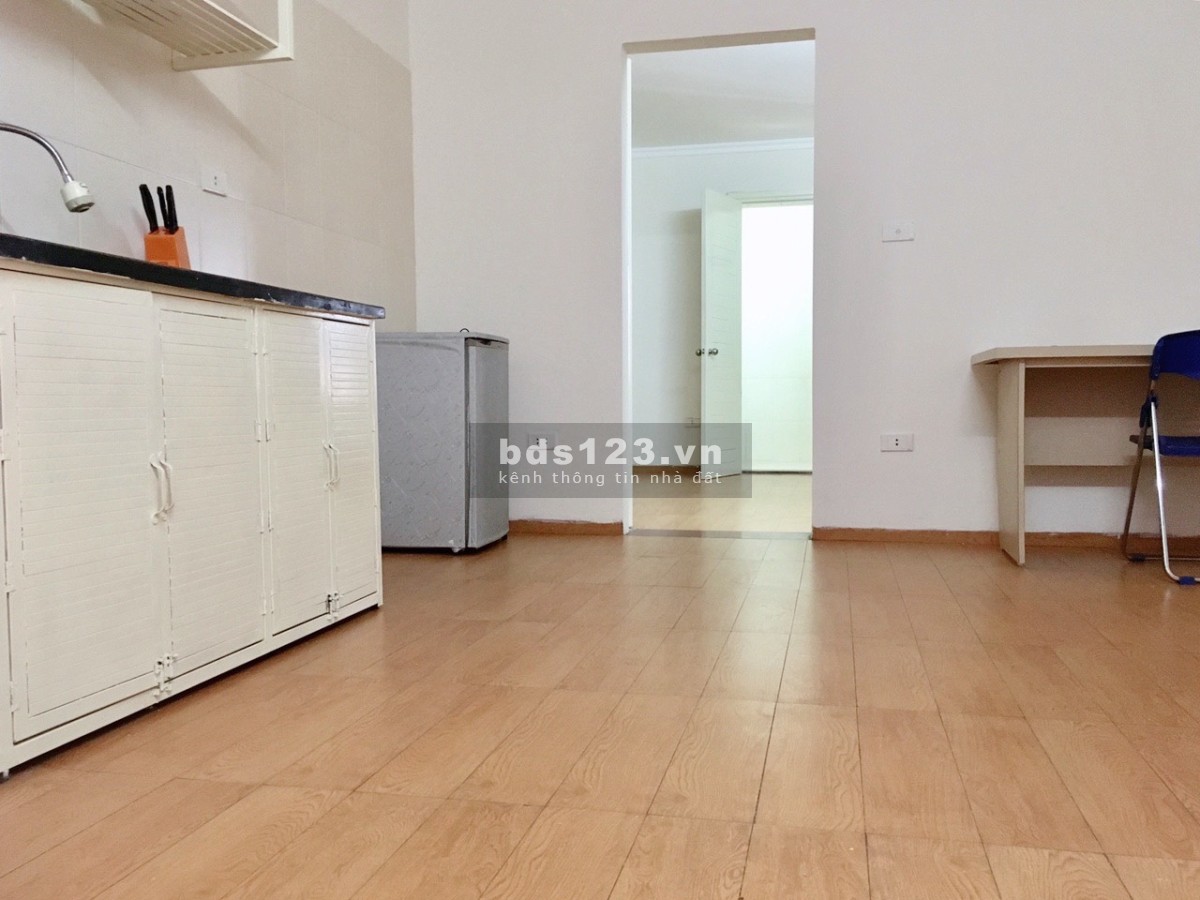 Cho thuê căn hộ ở Q. Long Biên - 45m² 1PN 1PK ban công sáng thoáng đủ đồ gần bệnh viện Tâm Anh