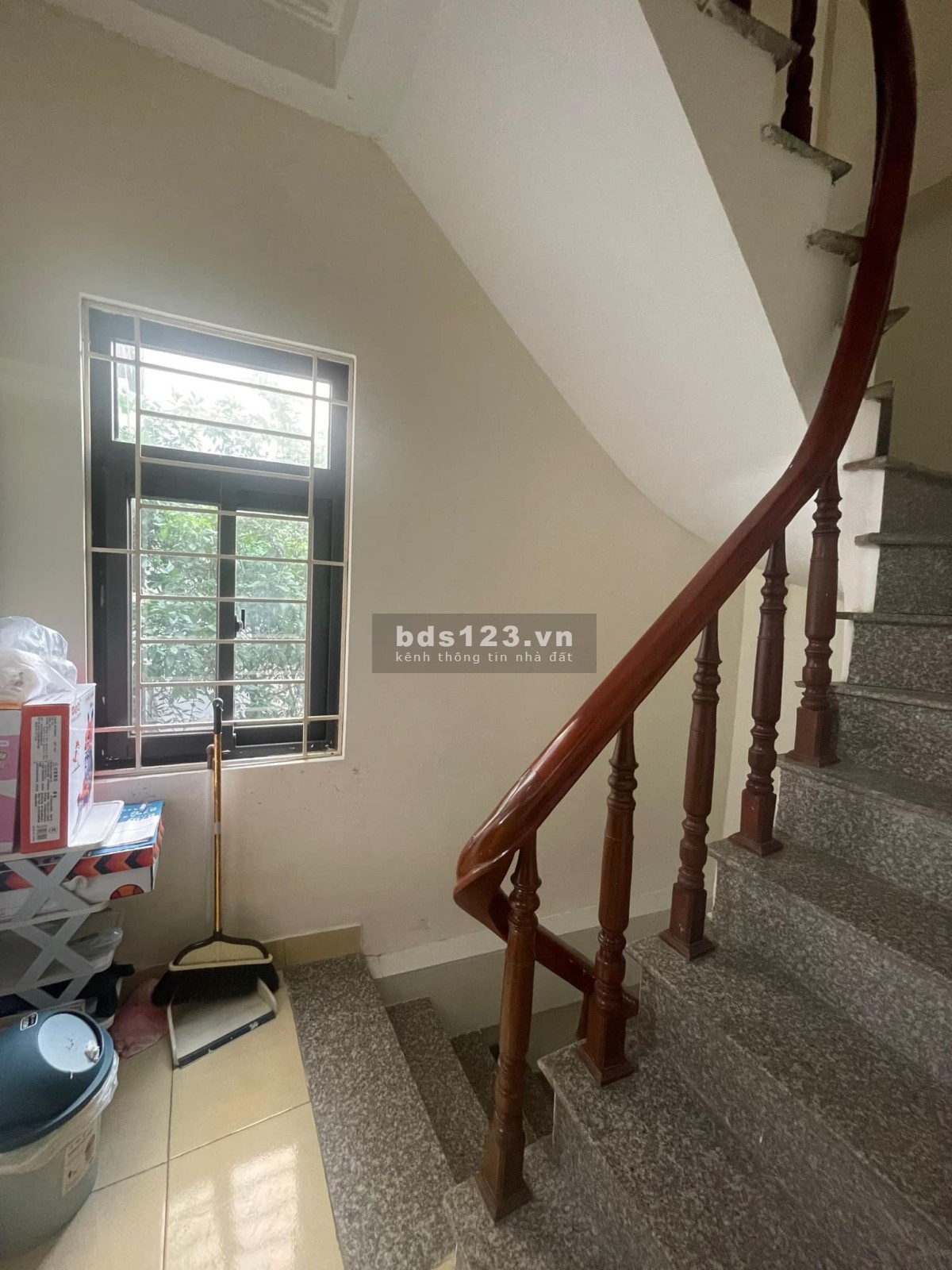 BN gấp Minh Khai, Hoàng Mai 35m2, 5 tầng, MT 3.7m, nhỉnh 2 tỷ