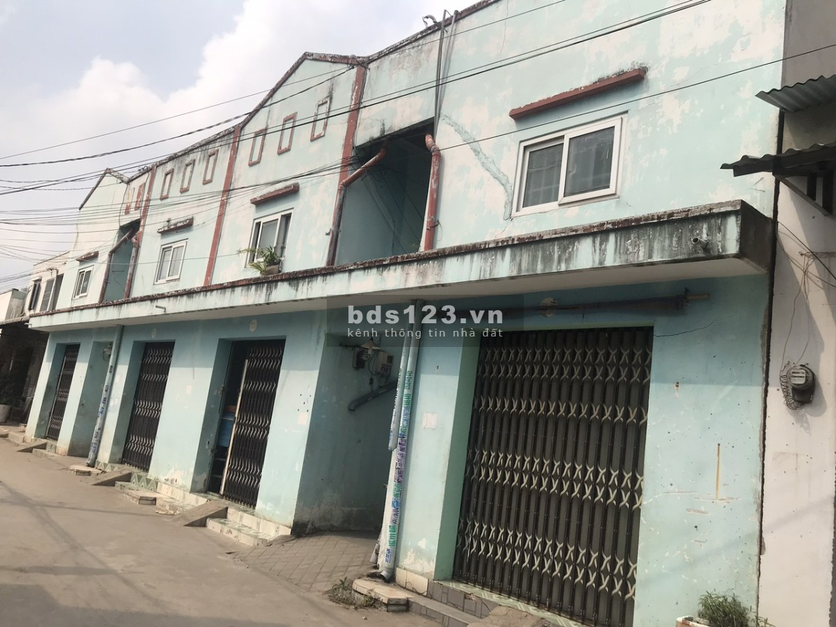 Cần bán dãy nhà trọ gồm 20 phòng đang cho thuê, chính chủ.