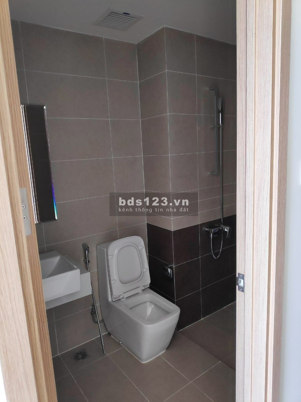 Chỉ với 9 tr/ Tháng có ngay căn hộ Officetel The Sun Avenue 31m2 NTCB