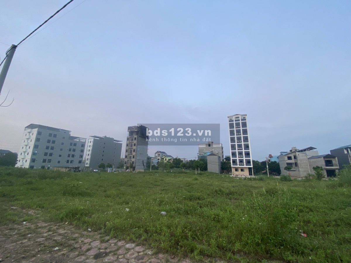 Chính chủ bán 200m2 mặt tiền 8m ở TĐC Thạch Hoà sát đường đôi giá 38tr/m2