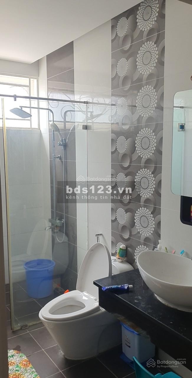 Bán nhà biệt thự 5x16m, 1 trệt 2 lầu, full nội thất KDC Lovera Park Khang Điền sổ hồng, giá 6,2tỷ