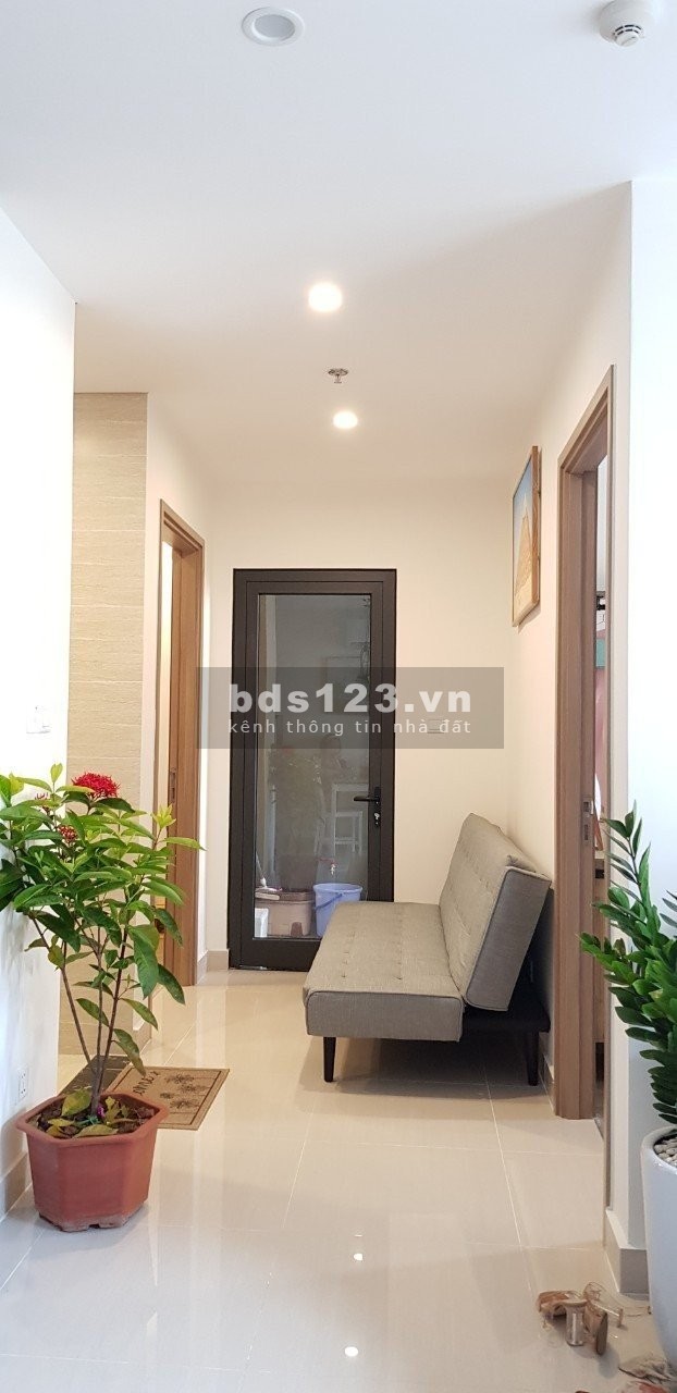 Căn hộ cao cấp bán căn góc 70m2 2NG+1/2wc giá 2 tỷ 150 triệu. Tại Vinhomes Ocean Park. Lh 0866980674