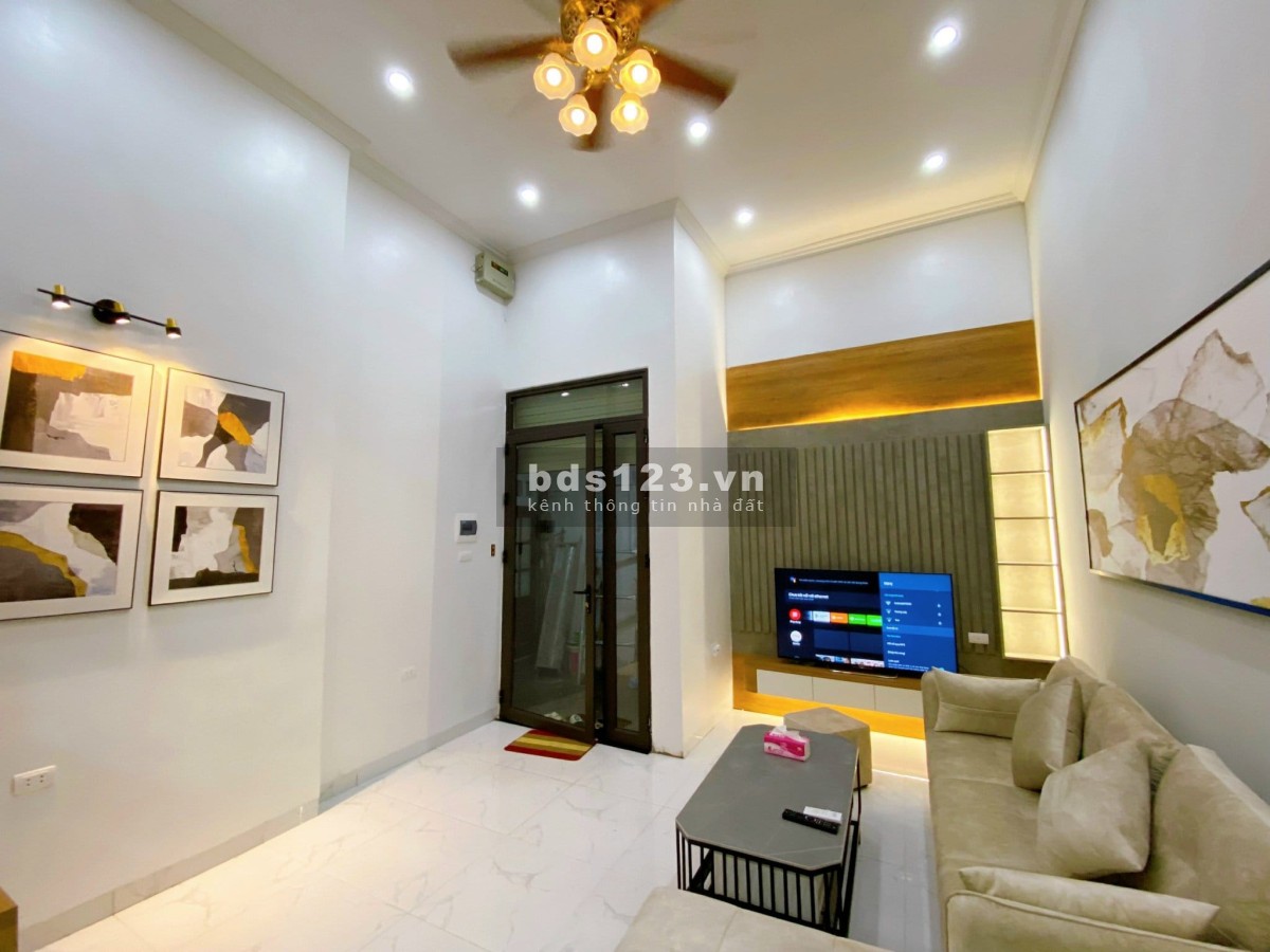 Bán nhà đẹp Đống Đa chỉ hơn 3 tỷ có ngay nhà phố Tôn…