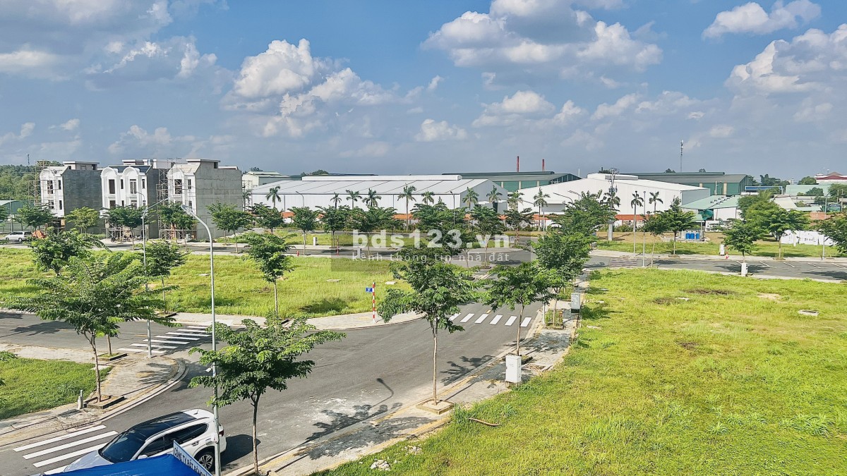 Bán nhà SHR có hỗ trợ của ngân hàng