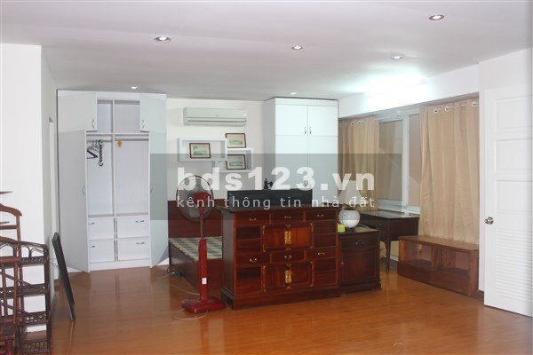 Bán căn hộ - Tòa E1 tầng 08 - 4 ngủ đồ cơ bản. Giá 5,2 tỷ. LH: 0969866063