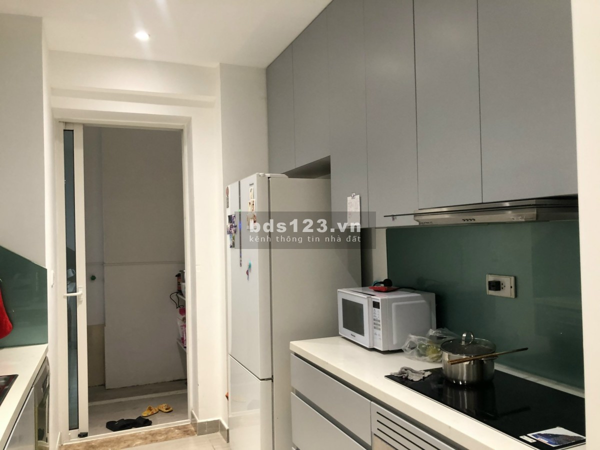 Bán căn hộ - Tòa L5 tầng 10 - 3 ngủ đồ cơ bản
