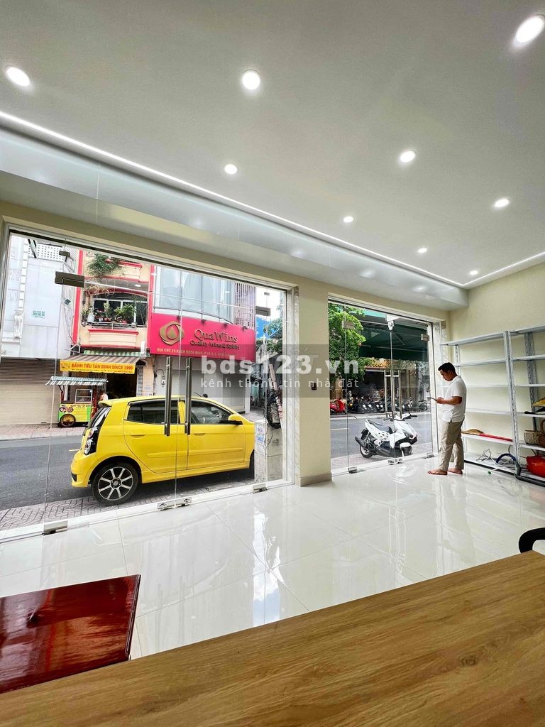 Cho thuê nhà góc 2 mặt tiền Hai Bà Trưng, diện tích 5x30, Phường Bến Nghé, Quận 1, giá rẻ 80 triệu