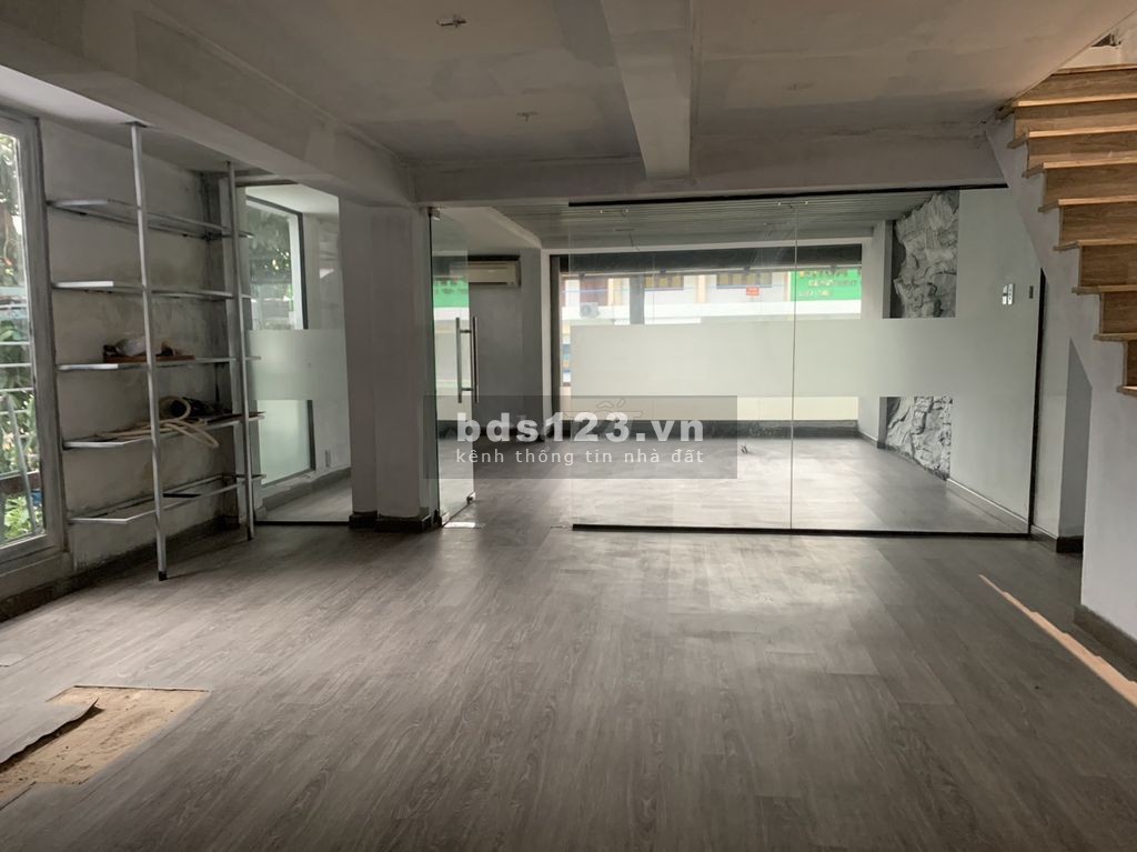 Cho thuê nhà góc 2 mặt tiền Hai Bà Trưng, diện tích 5x30, Phường Bến Nghé, Quận 1, giá rẻ 80 triệu
