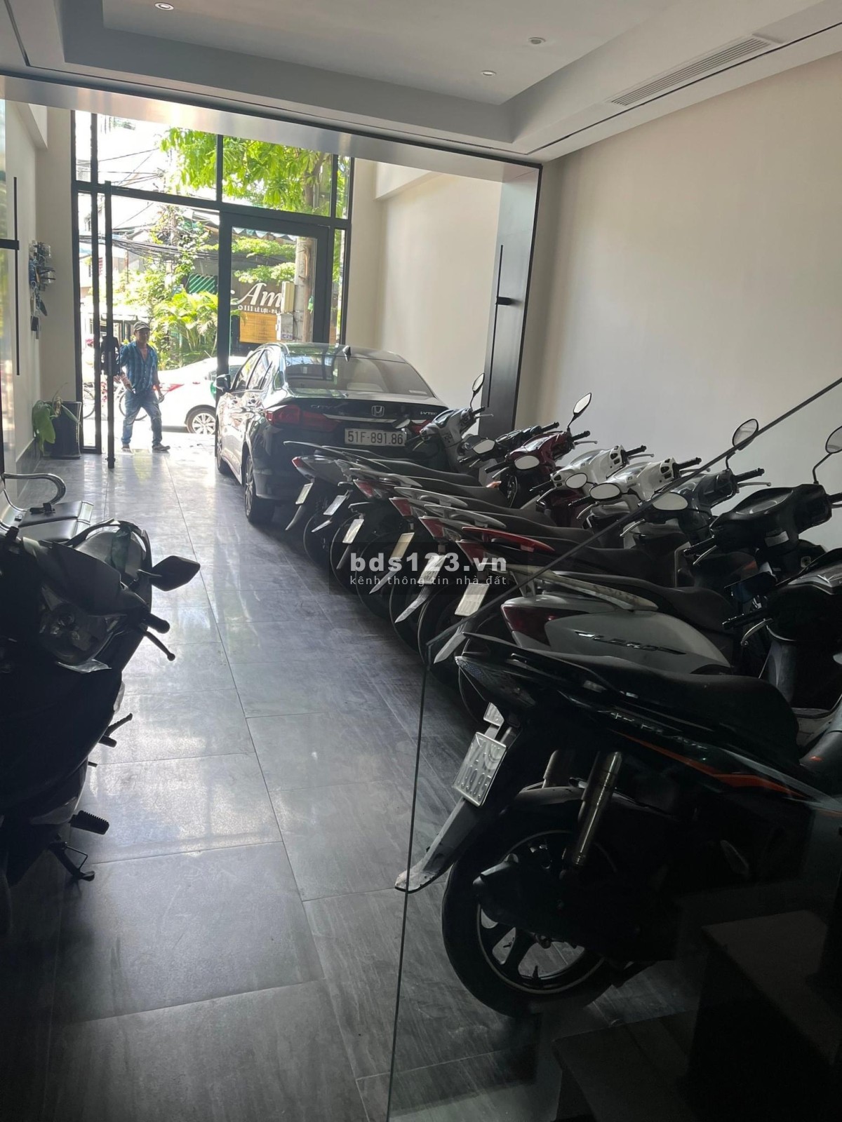 Chính chủ cho thuê văn phòng siêu hiện đại mới 100%