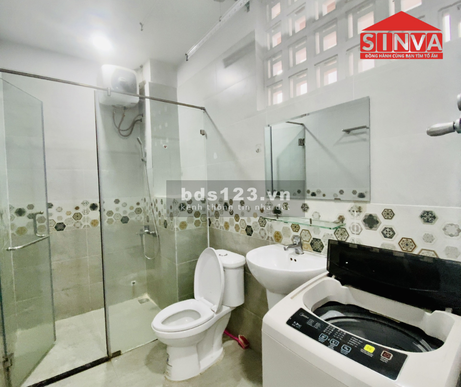 Cho thuê CHDV Full nội thất Cửa sổ lớn
