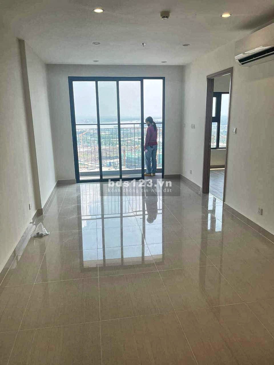 Căn hộ Vinhomes Grand Park Origami giá bán 2,45 tỷ giá gốc 3,5 tỷ cắt lỗ 1,1 tỷ 2PN2WC 59m2