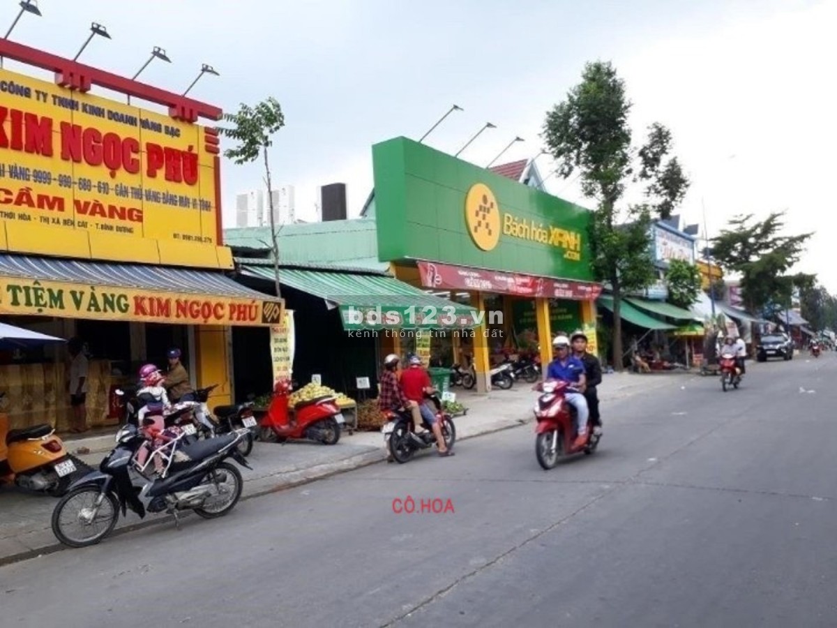 Bán gấp 480m² đất đối diện chợ. Ngay KCN Nhật - Hàn. Dân cư đông, giá 1,1 tỷ