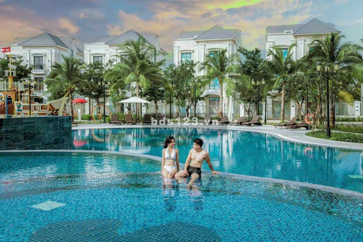Căn hộ Vinhomes Grand Park Origami giá bán 2,45 tỷ giá gốc 3,5 tỷ cắt lỗ 1,1 tỷ 2PN2WC 59m2