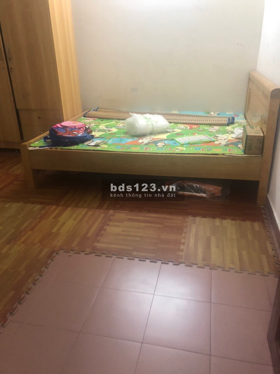 Chính chủ cần bán căn hộ (lầu 5, thang bộ)