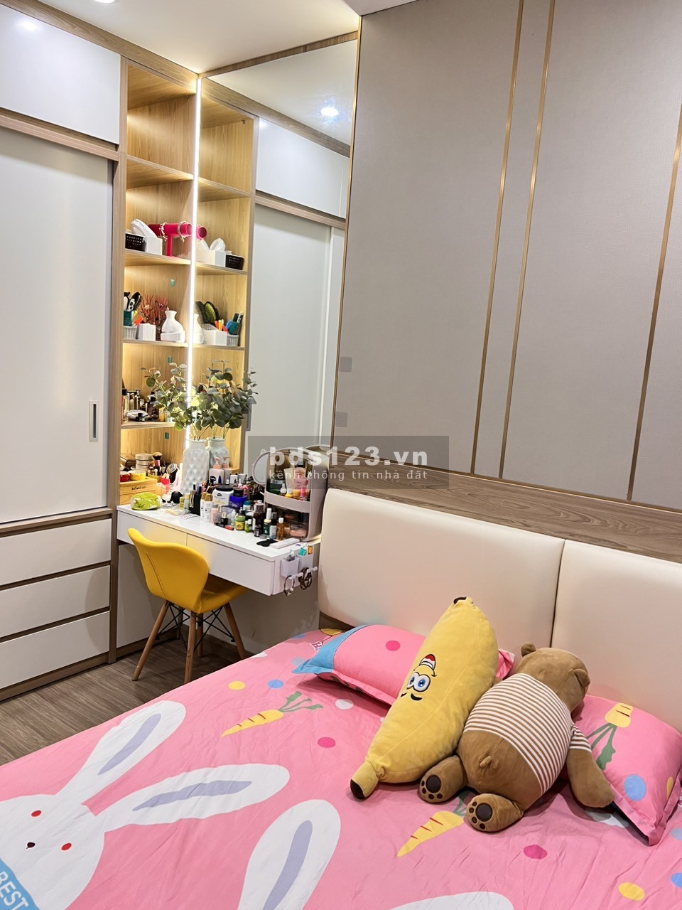 Chính chủ gửi bán nhanh căn hộ 1 phòng ngủ + 1 diện tích…