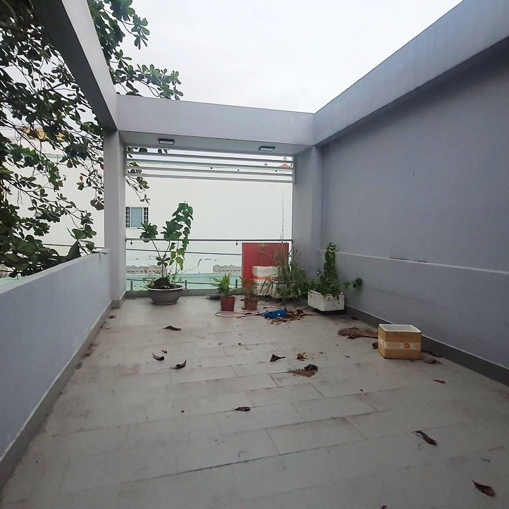 Bán nhà đẹp hẻm KD 8m Hòa Bình quận Tân Phú 4 x 19 -3T BTCT hơn 7 tỷ TL