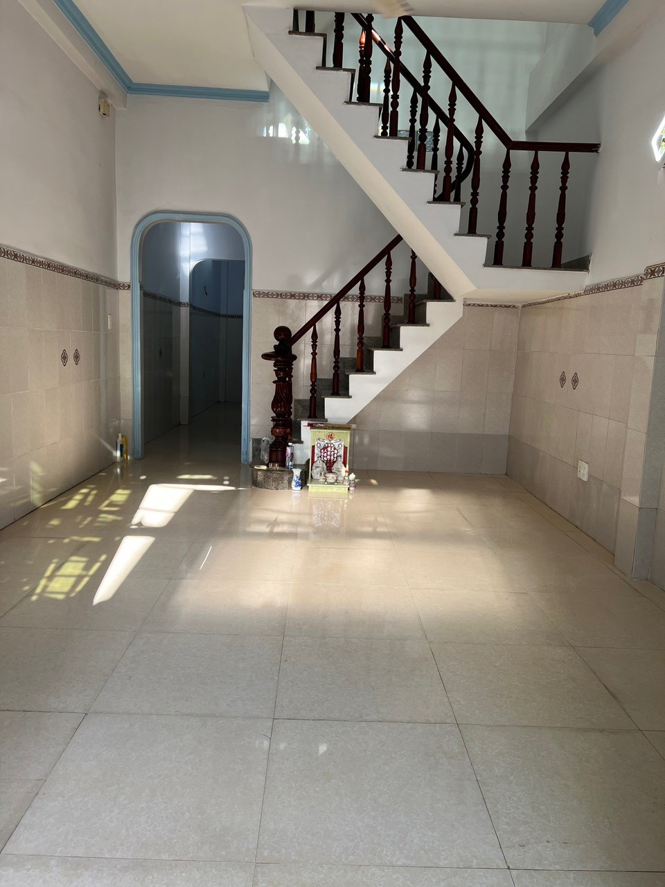 Cho thuê nhà đẹp sát MT Lũy Bán Bích quận Tân Phú 4 x14 -3T BTCT 10 triệu