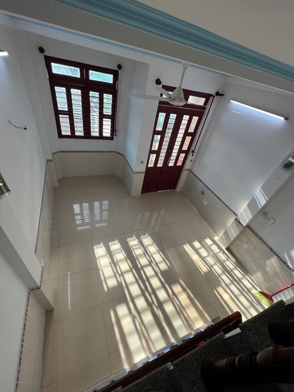 Cho thuê nhà đẹp sát MT Lũy Bán Bích quận Tân Phú 4 x14 -3T BTCT 10 triệu