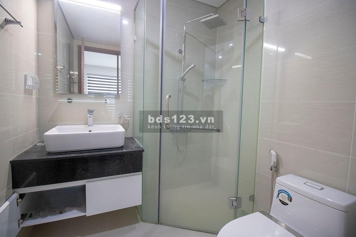 Cho thuê căn hộ tòa L3- 3 phòng ngủ nội thất đầy đủ tại Ciputra Hà Nội