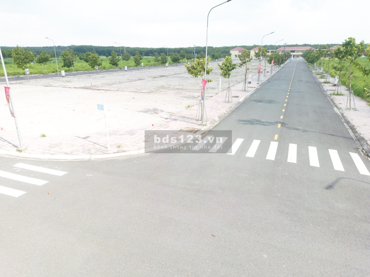 Chỉ 1 tỷ 543 triệu/ nền 100m2 full thổ cư tại KDC Nam An, Bàu Bàng, Bình Dương
