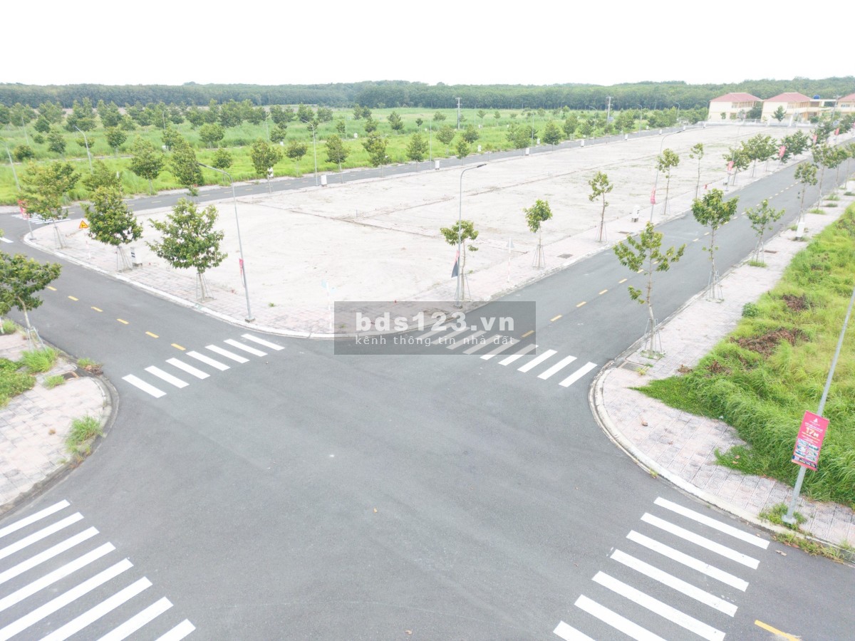 Chỉ 1 tỷ 543 triệu/ nền 100m2 full thổ cư tại KDC Nam An, Bàu Bàng, Bình Dương