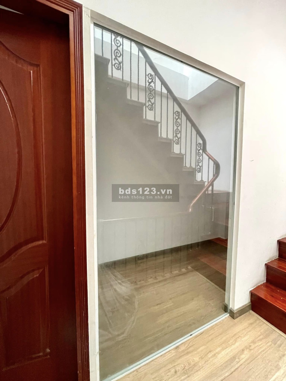 Cho thuê nhà nguyên căn 3 tầng 88m2 đường Phú Mỹ, Bình Thạnh