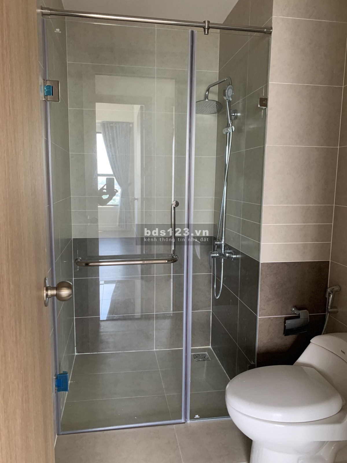 View sông cực đẹp! Bán gấp căn hộ The Sun Avenue diện tích 75M2, 2PN, NTCB, giá 4.1 tỷ