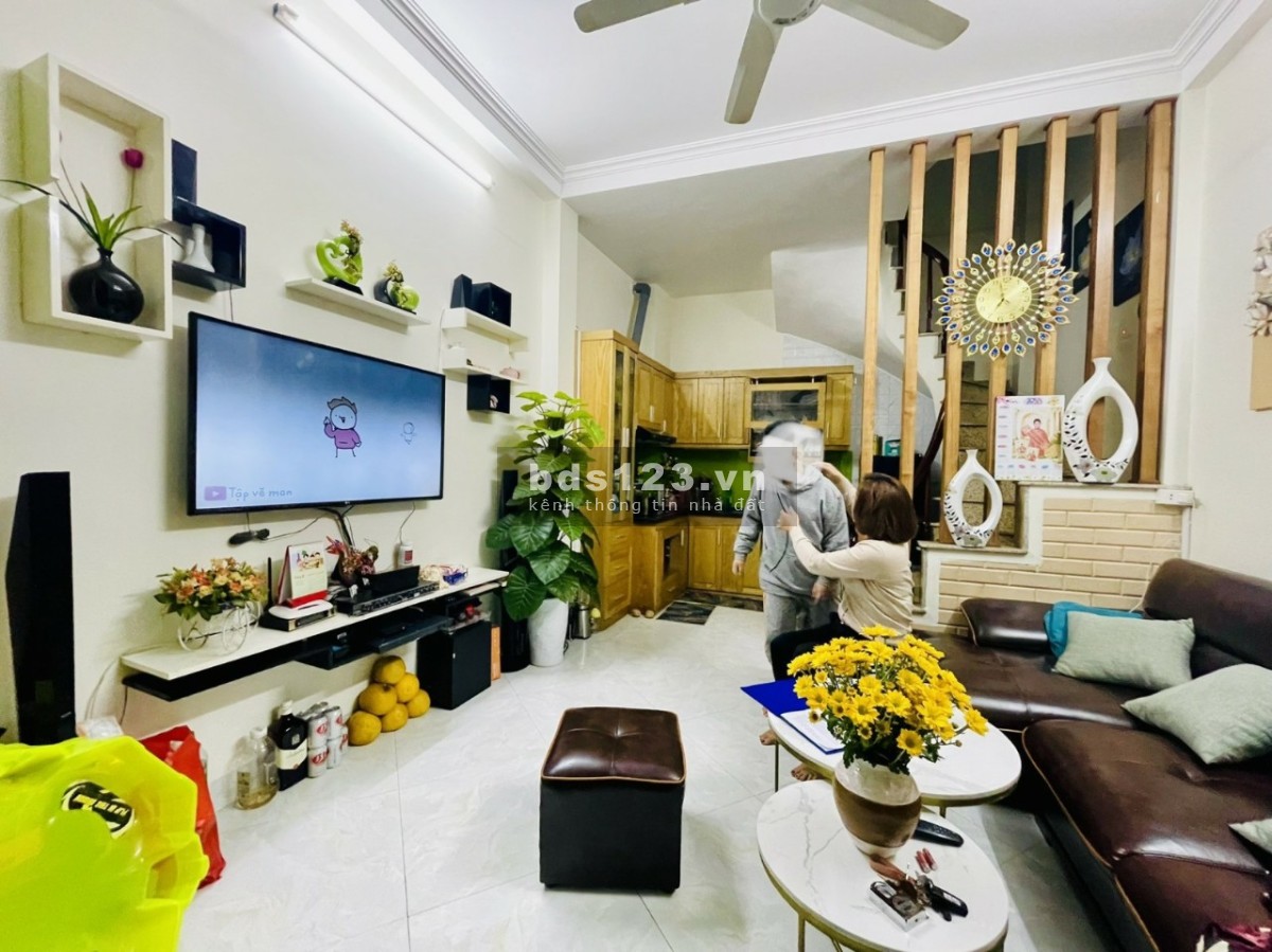 Bán nhà phố Tôn Đức Thắng, Đống Đa - Nhà đẹp ở sướng - 30m2 x 6T x MT 4.1m x 4.5 tỷ, 0974199845.