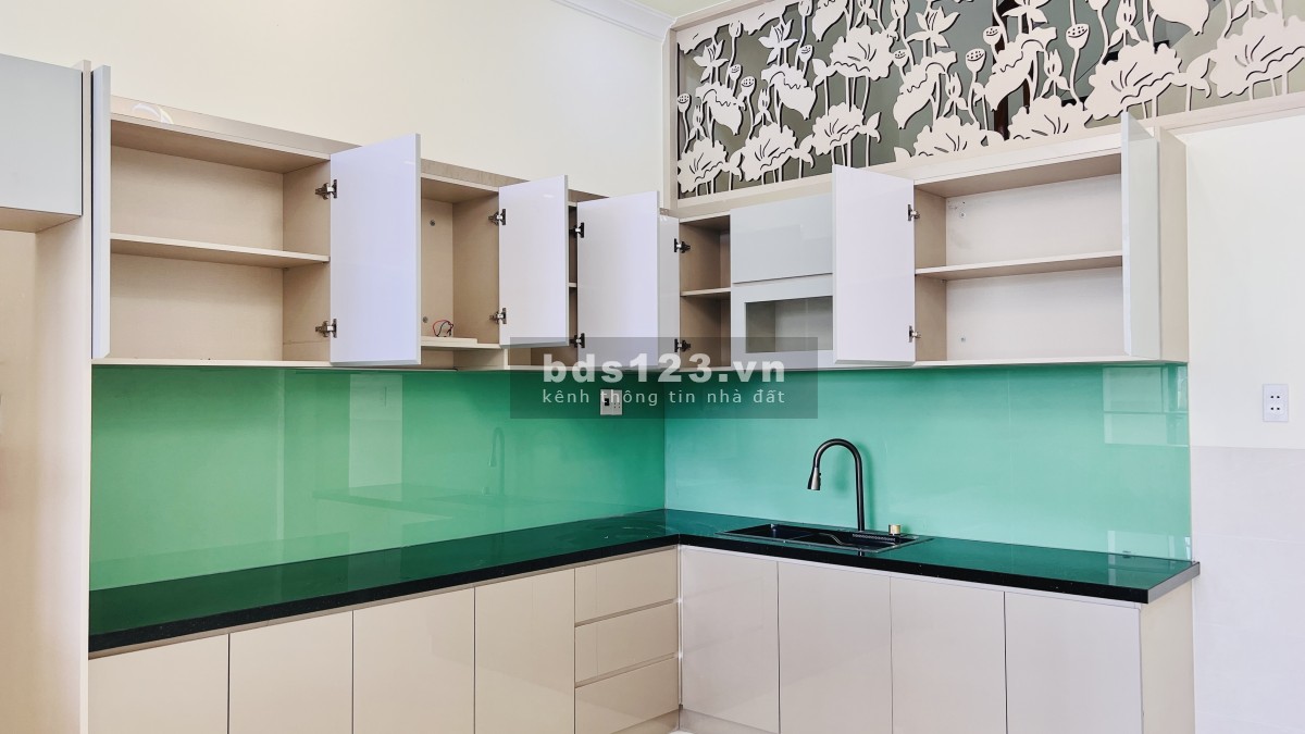 BÁn nhà riêng đã xây dựng hoàn thiện mua nhận nhà ngay trả tiền sau