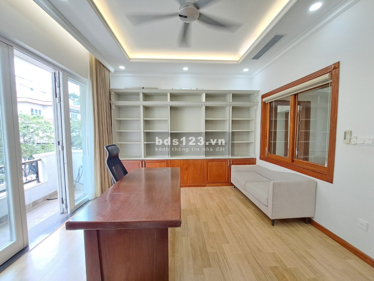 Biệt thự Saroma hoàn thiện cho thuê giá 6500$/tháng. Biệt thự Sala (Saroma villas)